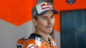 Tiba di Bali, Jorge Lorenzo Ketemu Nikita Mirzani