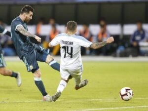 Penalti Messi Paksa Argentina Vs Uruguay Berakhir 2-2
