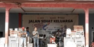 Selenggarakan Jalan Sehat, PT Timah Turut Menggerakkan Perekonomian Masyarakat