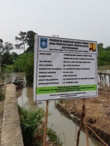 Proyek Sheet Pile Tanggul Sungai Selan Jadi Rebutan Kontraktor