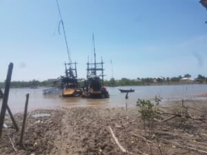 Nelayan Dibikin Resah Akibat Ulah Tiga Bos Tambang di Air Mawar&nbsp;