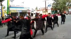 "Drakula" Ikut Baris Berbaris Keliling Kota Kayuagung