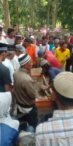 Heboh, Beda Pilihan Pilkades Makam Warga Dibongkar