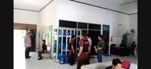 Jaksa Geledah dan Segel Kantor Dinas ESDM Babel