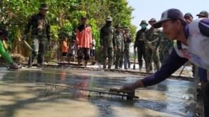 Optimis Semua Program TMMD Kalikondang Selesai