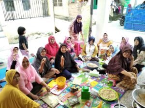 TP PKK Perumahan Kebun Bunga Produksi&nbsp; &ldquo; Kue Tempe Mactha&rdquo;