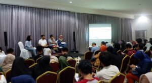 Memotret Isu Lahan di Sumatera Selatan Melalui Diskusi Foto