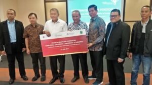 14 Peserta Bersaing Ketat Rebut Kuliah Gratis ke Arizona University