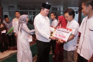 Wabup MUBA Serahkan Bantuan untuk Kaum Dhuafa dan Penyandang Disabilitas