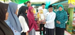 Bupati Lahat Anjangsana ke Panti Asuhan