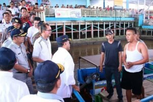 Menhub &nbsp;Budi Karya Tinjau Stasiun LRT Ampera