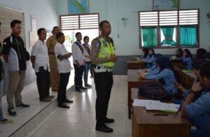 Cegah Kecelakaan Pelajar, Satlantas Lahat Sosialisasi ke Pelajar