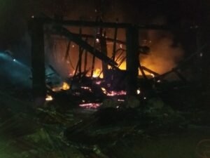 Rumah Warga Desa Tanggul Hangus Terbakar