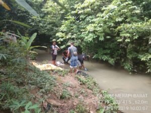 Hilal Temukan Ayahnya Tewas Ditepi Sungai