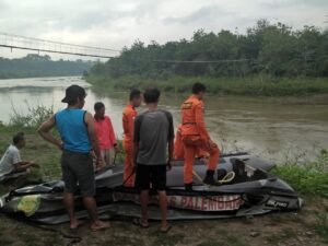 Bocah 9 Tahun Diduga Hanyut di Sungai Lematang Lahat