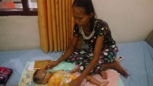 Tak ada BPJS, Bayi Abdullah Berjuang Sembuh