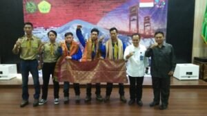 Mapala Alfedya, UMP Lakukan Ekpedisi Songket Sriwijaya Menyapa Eropa