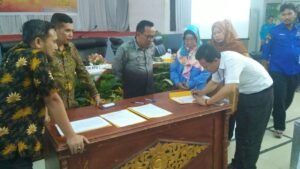 Saksi Dodi – Giri Tidak Tandatangani Hasil Rekap