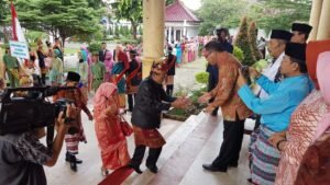 Tradisi Midang Bebuke Terus Dilestarikan