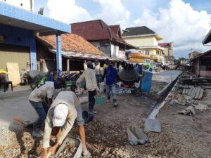 Maksimalkan DD, Desa Cengal Bangun Jalan Poros