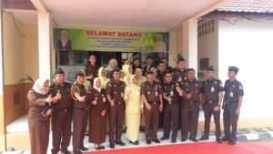 Kunjungi Lahat Ali Minta Kejari Tingkatkan kinerja