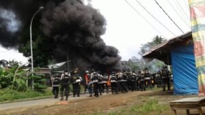 Eksekusi Jilid II Perum Damri Berujung Bentrok