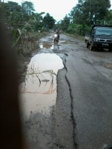 Jalan Provinsi di OKI Rusak Parah