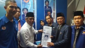 H Iskandar Berharap Bisa Nostalgia Kembali dengan PKB dan Hanura