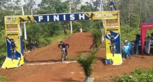 Atlet Sepeda Nasional, Popo Aryo Sejati Berhasil Mencatatkan Waktu Tercepat