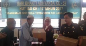 Peringatan Hari Bhakti Adhyaksa ke-57, Kejari Linggau Kunjungi Panti Sosial