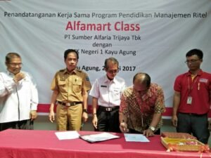 Pendidikan Ritel Alfamart Class&nbsp; Tingkatkan Kompetensi Lulusan SMK&nbsp;