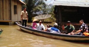 Bupati Tinjau Korban Banjir 164 KK Tetap bertahan Dirumahnya