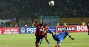 Essien ke Persib, Persipura Tanggapi Biasa Saja