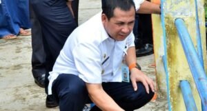 Wali Kota Lubuklinggau Lakukan Pengecatan Perdana Kampung Warna-warni