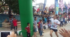 Ratusan Pelari Meriahkan Event Kota Lama Heritage Colortastic Fun Run