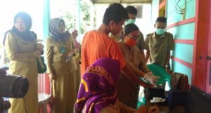 Di PALI Orang Kurang Waraspun Diikutkan Rekam e-KTP