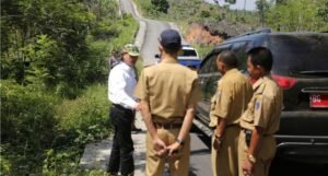 Pemkab Lahat Kebut Akses Dua Desa