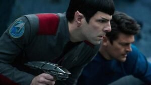 Perang Tak Berujung Star Trek versus Star Wars