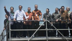 Jokowi Minta Menteri ESDM dan Pemda Data Desa Tanpa Listrik