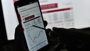 IHSG Diprediksi Kembali Menguat Hari Ini