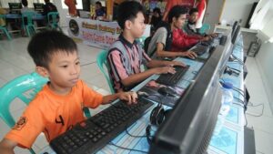 Anak Indonesia Belum Terbiasa Memilih Game Sesuai Usianya