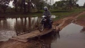 Jalan Rantau Panjang Seperti Kubangan
