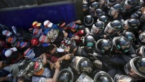 ‘May Day’, dari Perayaan Musim Semi hingga Hari Buruh