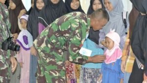 Sebelum Bertugas 800 Personel Kontingen Garuda Doa Bersama Anak Yatim