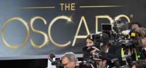 Kontroversi Mainan Seks dan Pengisap Ganja di Tas Oscar