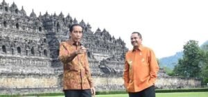 Jokowi Targetkan 7 Juta Wisatawan ke Candi Borobudur