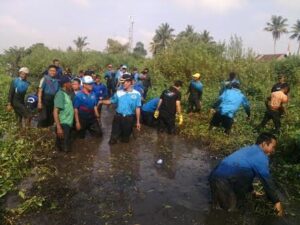 Harnojoyo Pimpin Warga Buat Kanal Sungai Sepanjang 1 Km