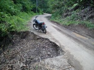 Ribuan Masyarakat Ulu Ogan Kabupaten OKU Terancam Terisolir