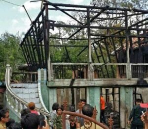 3 Rumah Warga Batu Ampar SP Padang Terbakar