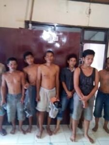 Polsek Kayuagung Tangkap Puluhan Penjudi Dadu Kuncang